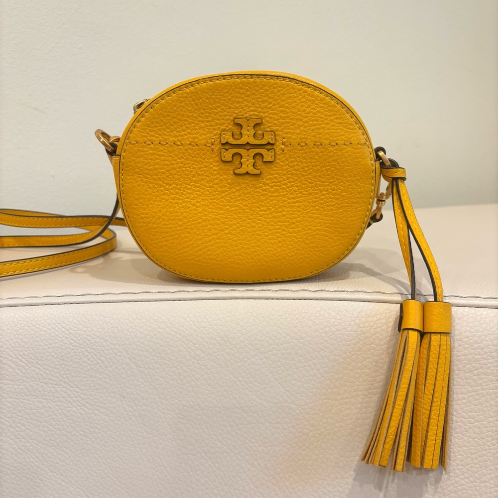 Tory Burch McGraw Leather Yellow Mini Crossbody Oval Camera Bag Tussle Zipper